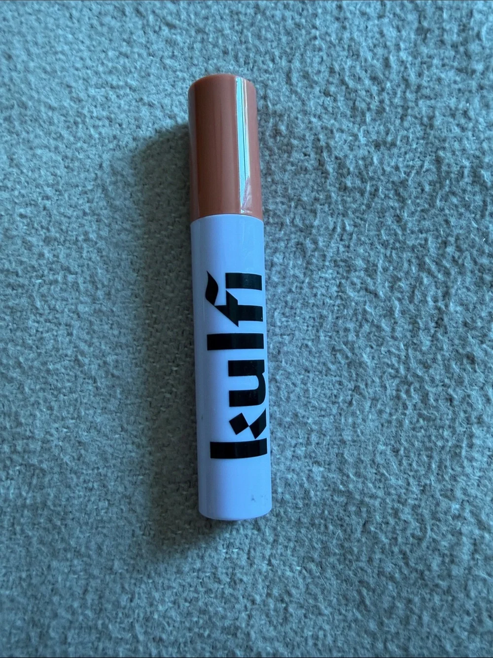 Kulfi NEW Lassi Lips Staining Lip Oil in Caramel